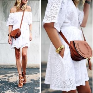 BANANA REPUBLIC White Lace Dress - Medium NWT flowy